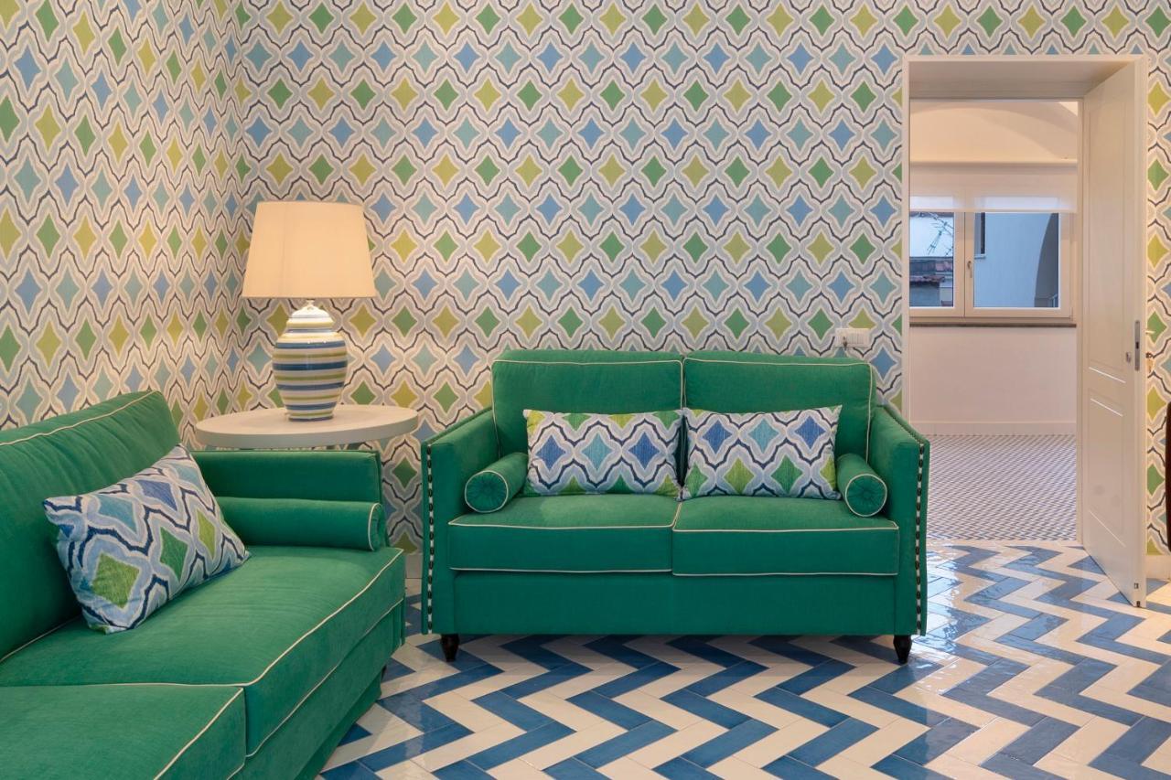 Sorrentovibes - Design Holiday Home In Sorrento City Center Exteriör bild