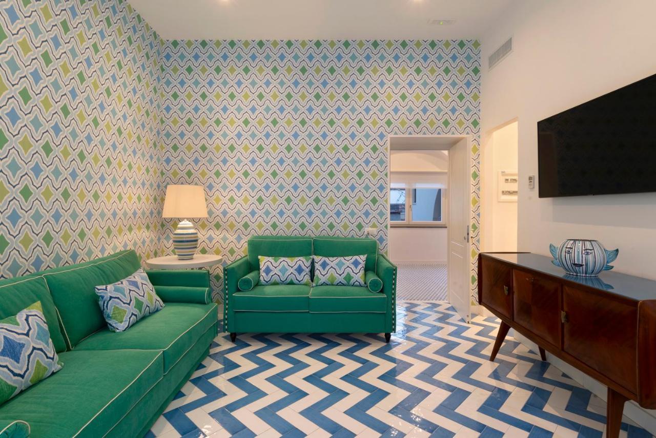 Sorrentovibes - Design Holiday Home In Sorrento City Center Exteriör bild