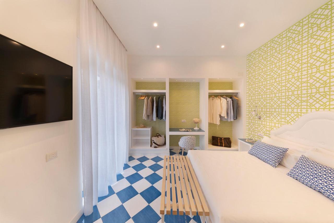 Sorrentovibes - Design Holiday Home In Sorrento City Center Exteriör bild